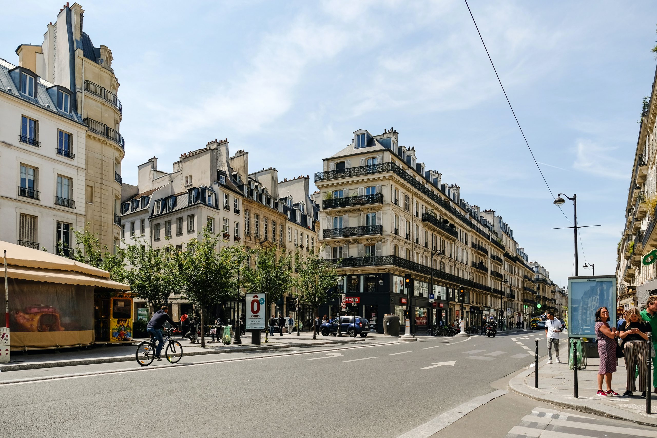 Quartier des Batignolles : l’esprit village du 17e arrondissement de Paris